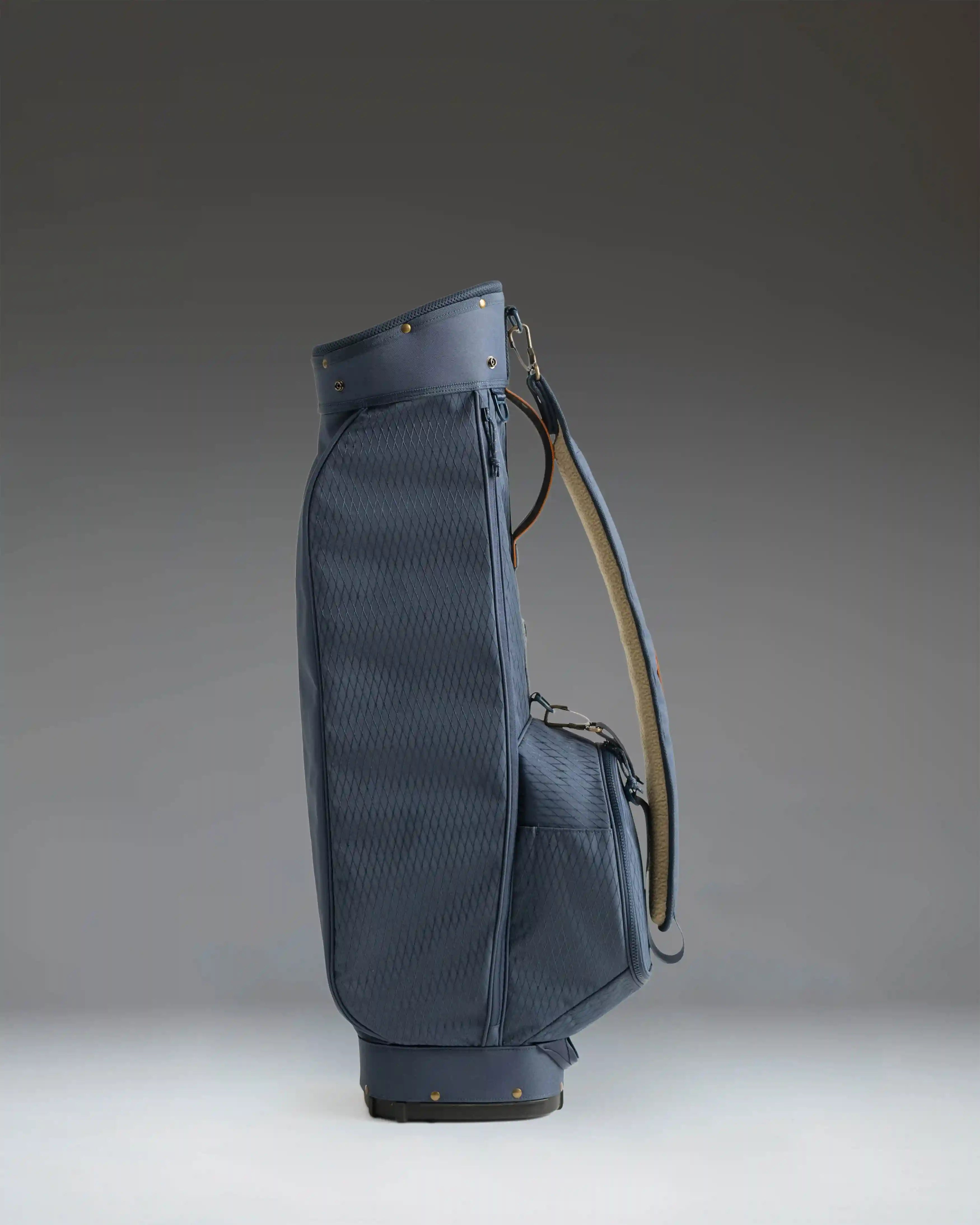 Herschel Watt Sunday Golf Bag Secondary image