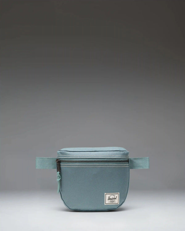 Settlement Hip Pack