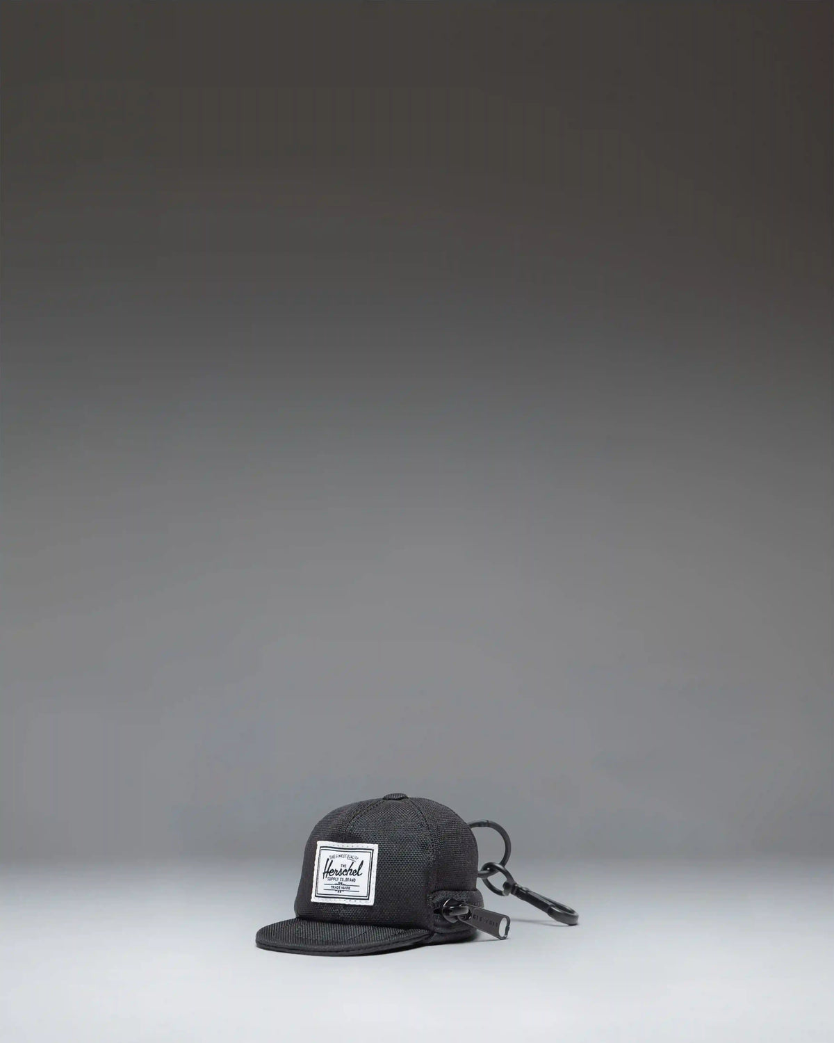Sylas Classic Cap Bag Charm Main image