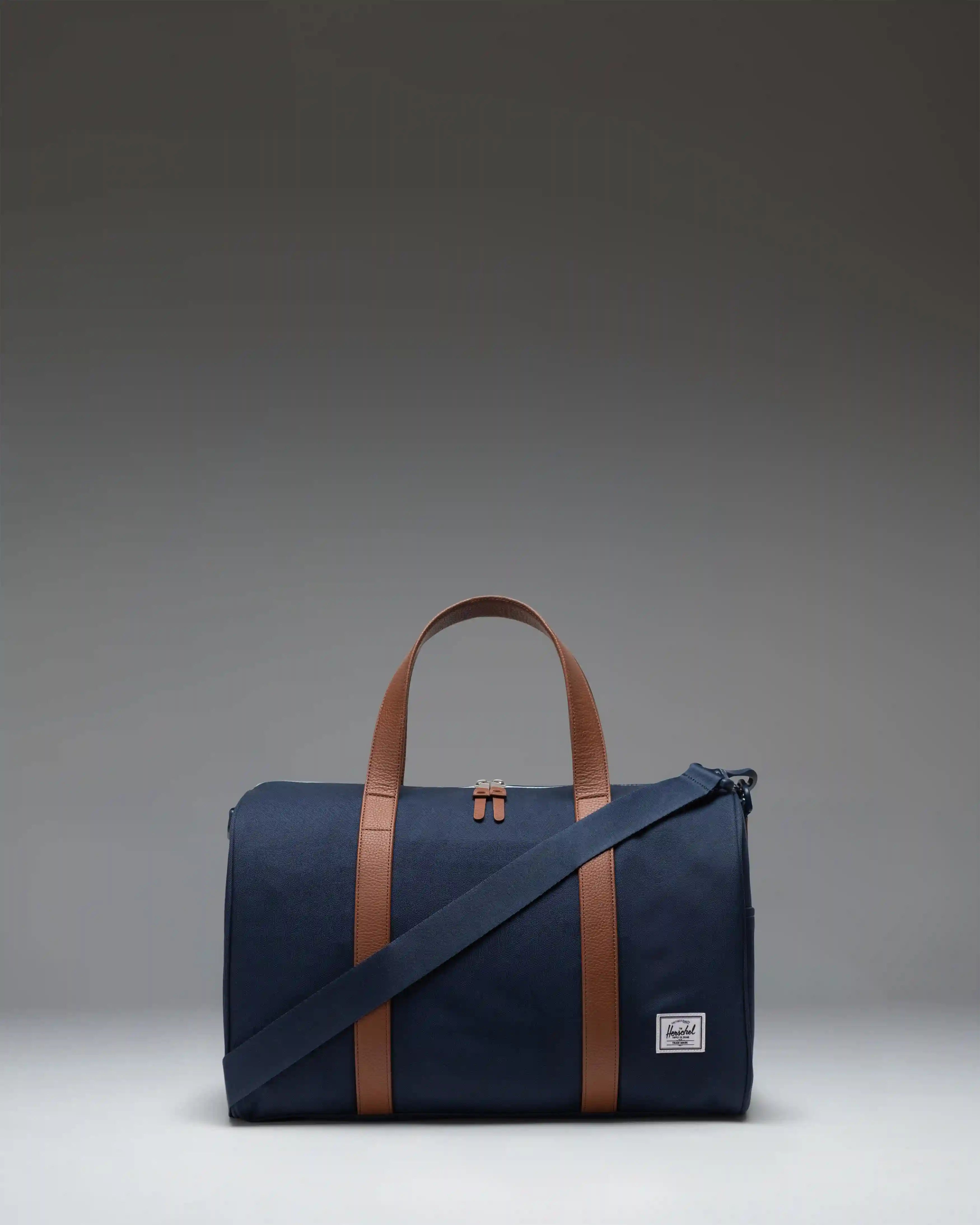 Herschel Novel CarryOn Duffle Secondary image