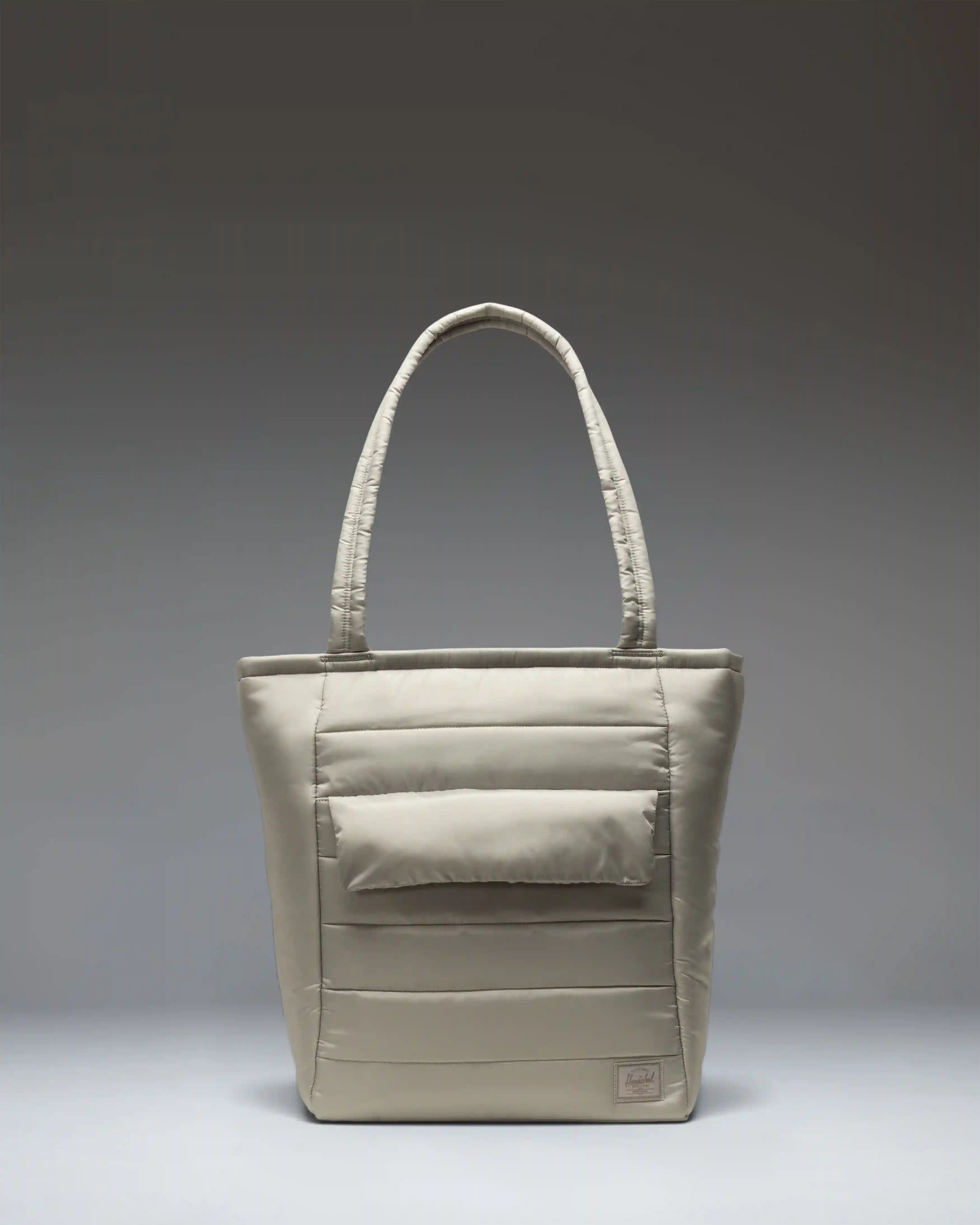 Retreat Tote Quilted Secondary image